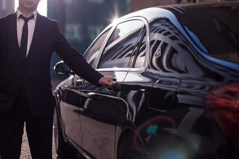 Exclusive Chauffeur Service for Five-Star Hotels